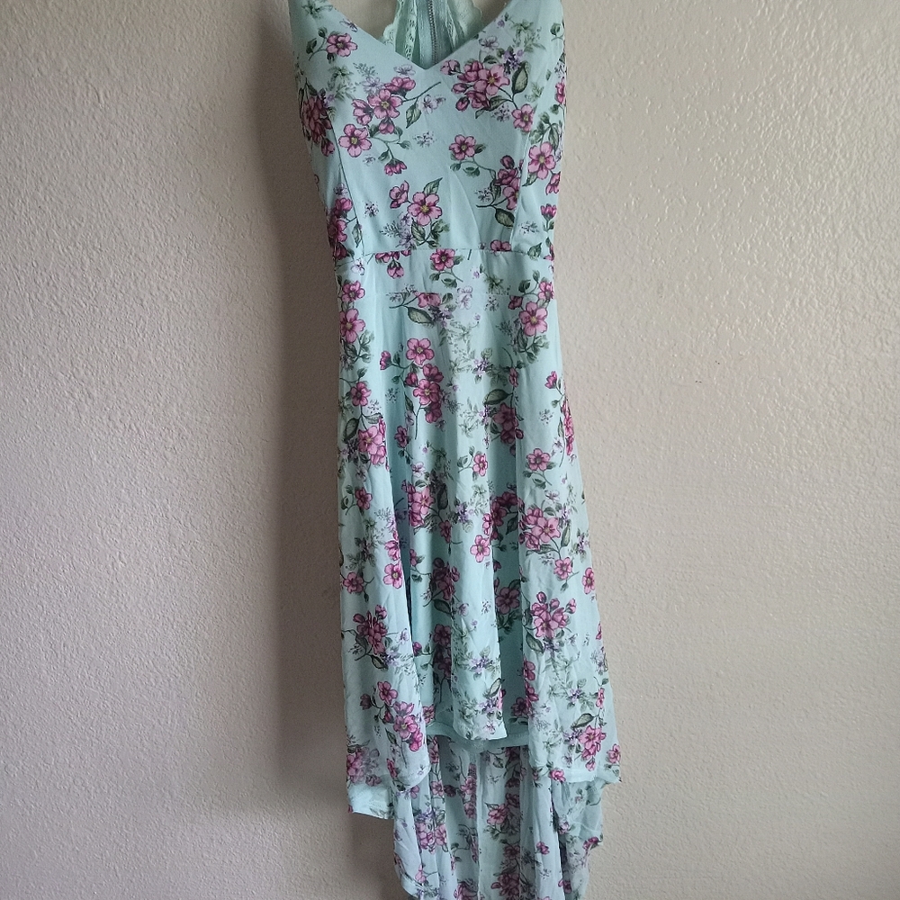 Dress - Picture 2 of 12